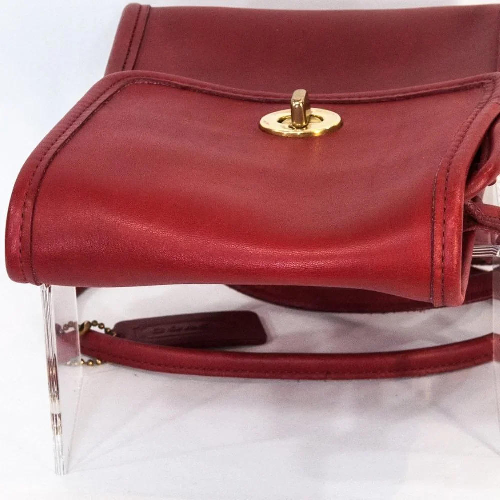 Coach Vintage Red Scooter Swing Pack (L5D 9893) - Picture 6 of 10